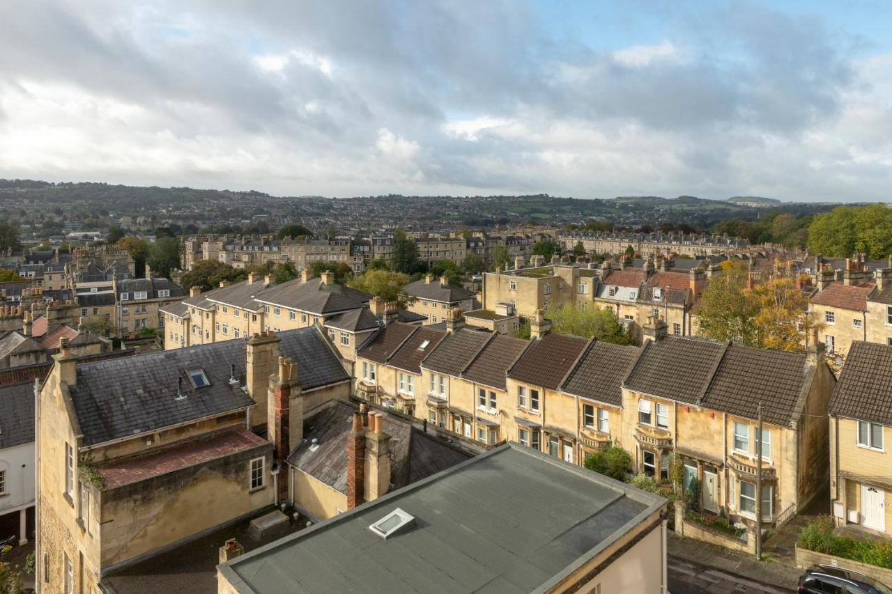 Stunning Georgian Apartment In Central Bath Kültér fotó